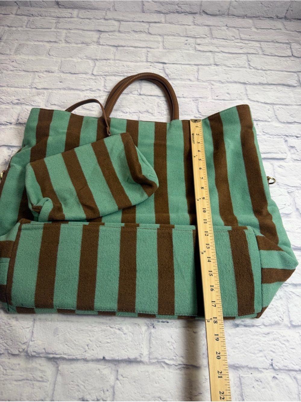 Anthropologie Teal and Brown Striped Shoulder Tote with Wristlet. Artsy. - Picture 9 of 12